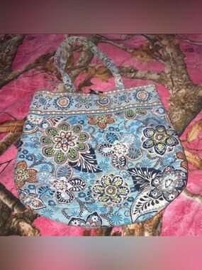 Vera Bradley Blue Floral Quilted Tote